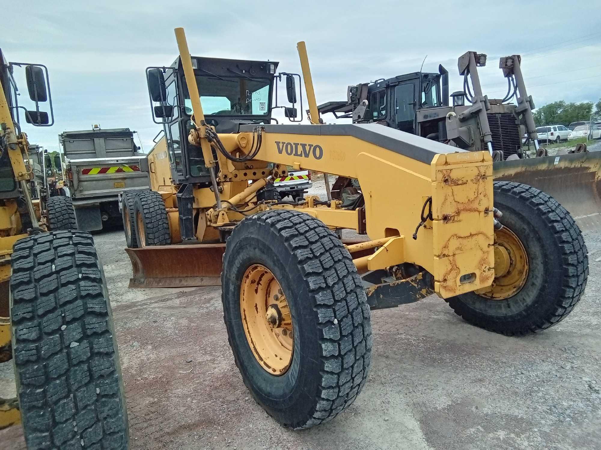 2005 VOLVO G710B GRADER - 150HP - 30000LB (OBSO