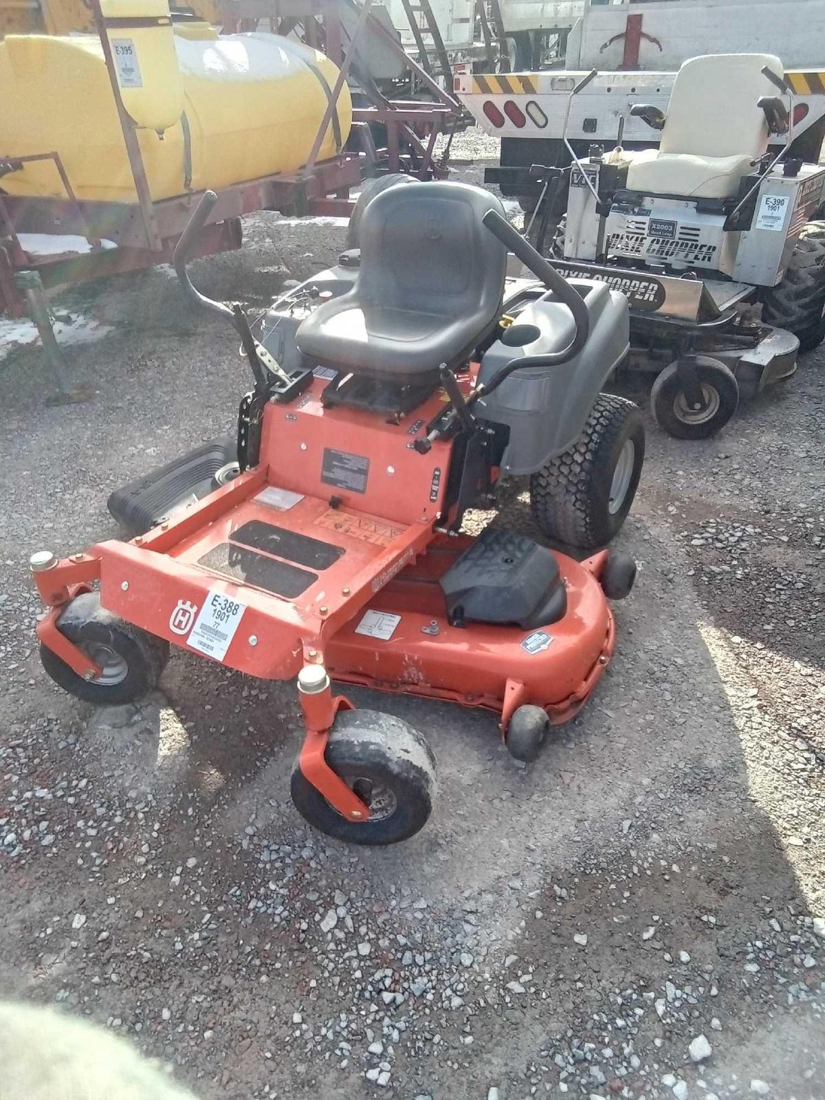 HUSQVARNA ZERO TURN RZ5426