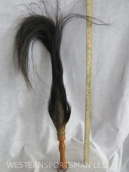 TAIL SWATTER W/WOODEN HANDLE TAXIDERMY