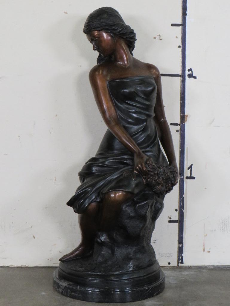 XXL Beautiful Bronze Statue on Marble Base of a Sitting Lady in 19th Century BRONZE ART