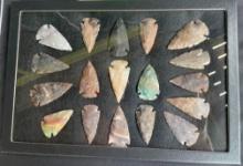 (18) ARROWHEAD Points in a Glass Case (ONE$)