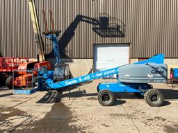 Genie S-40 Rough Terrain Boom Lift (S/N S4006-11060, Year 2006), with 40' Platform Height, 500 Lb.