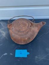 Vintage Cast Iron Tea Kettle w/ Lid Marked w/ "8" In a Star