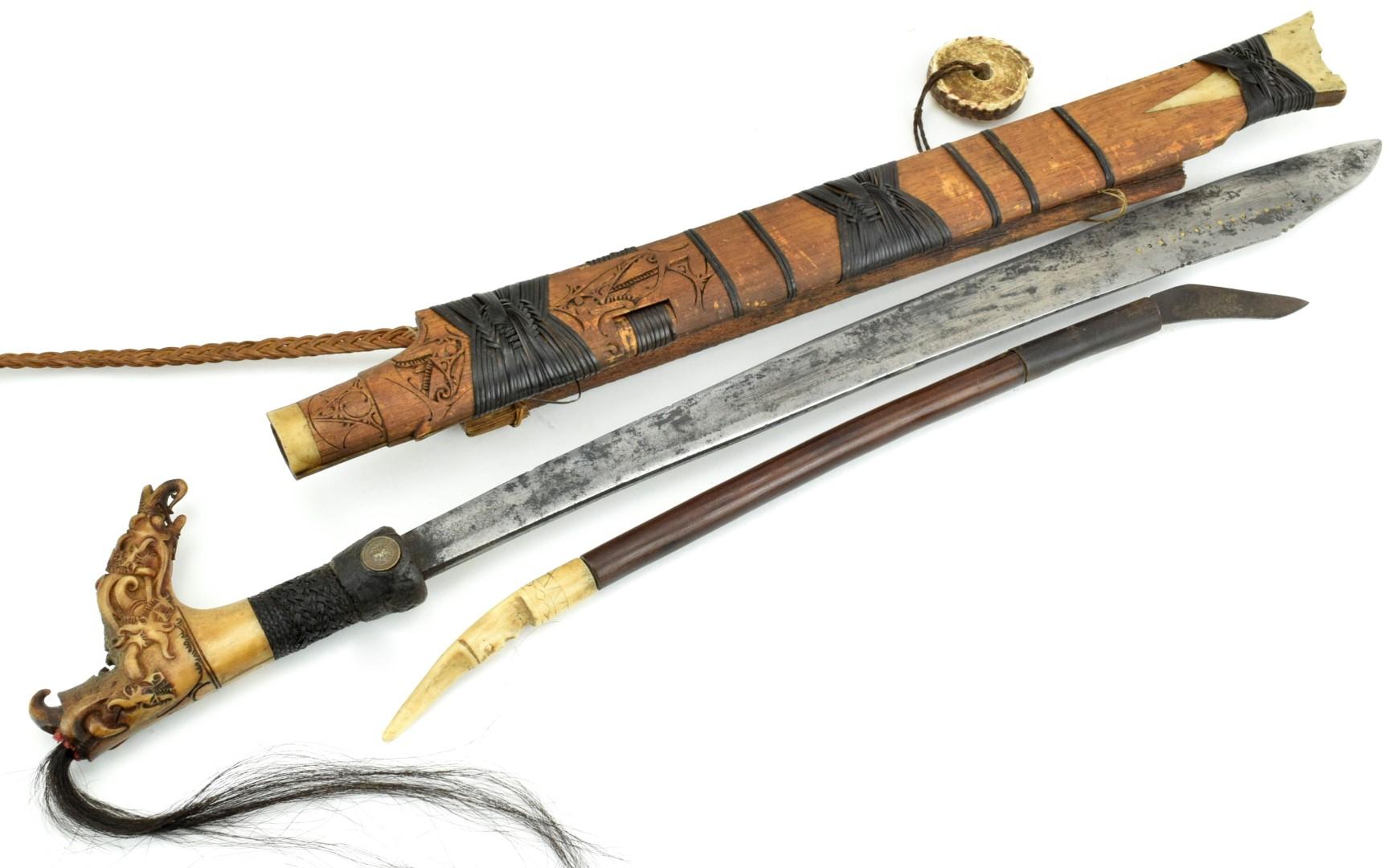 Fine 19th - early 20th C. Indonesian MANDAU Parang Ihlang Sword ~ Impressive Carved Grip & Gold Inla