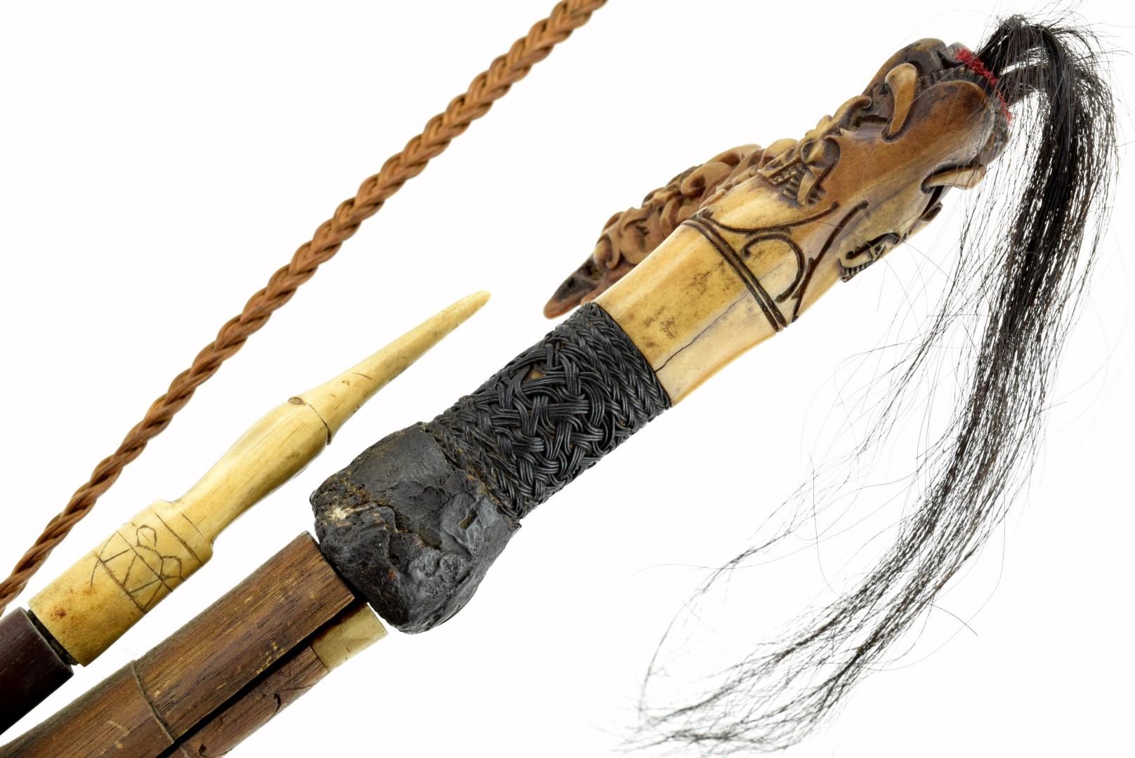 Fine 19th - early 20th C. Indonesian MANDAU Parang Ihlang Sword ~ Impressive Carved Grip & Gold Inla