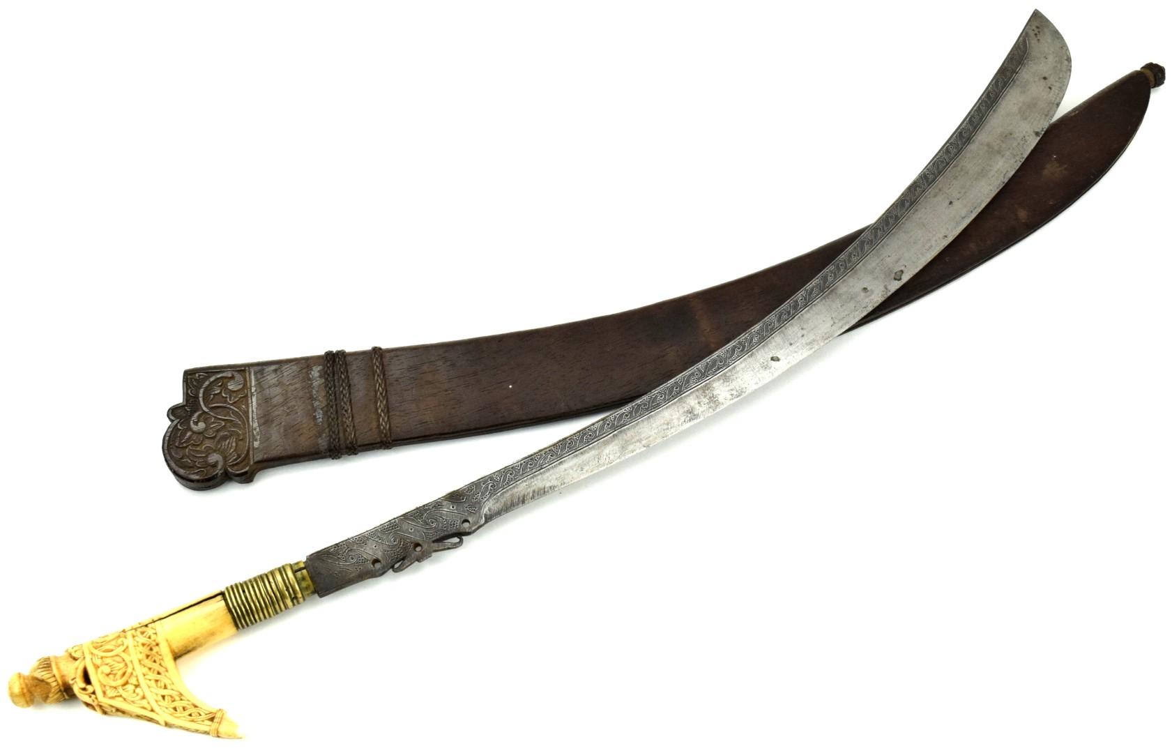 Scarce Early 20th C. Indonesian Borneo NIABOR Sword ~ Dayak Headhunters Tribe