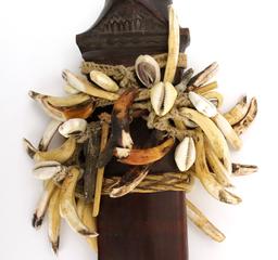 Rare 19th - early 20th C. Indonesian Nias BALATO Sword (telugu, balatu sebua) ~ Animal Teeth & Shell