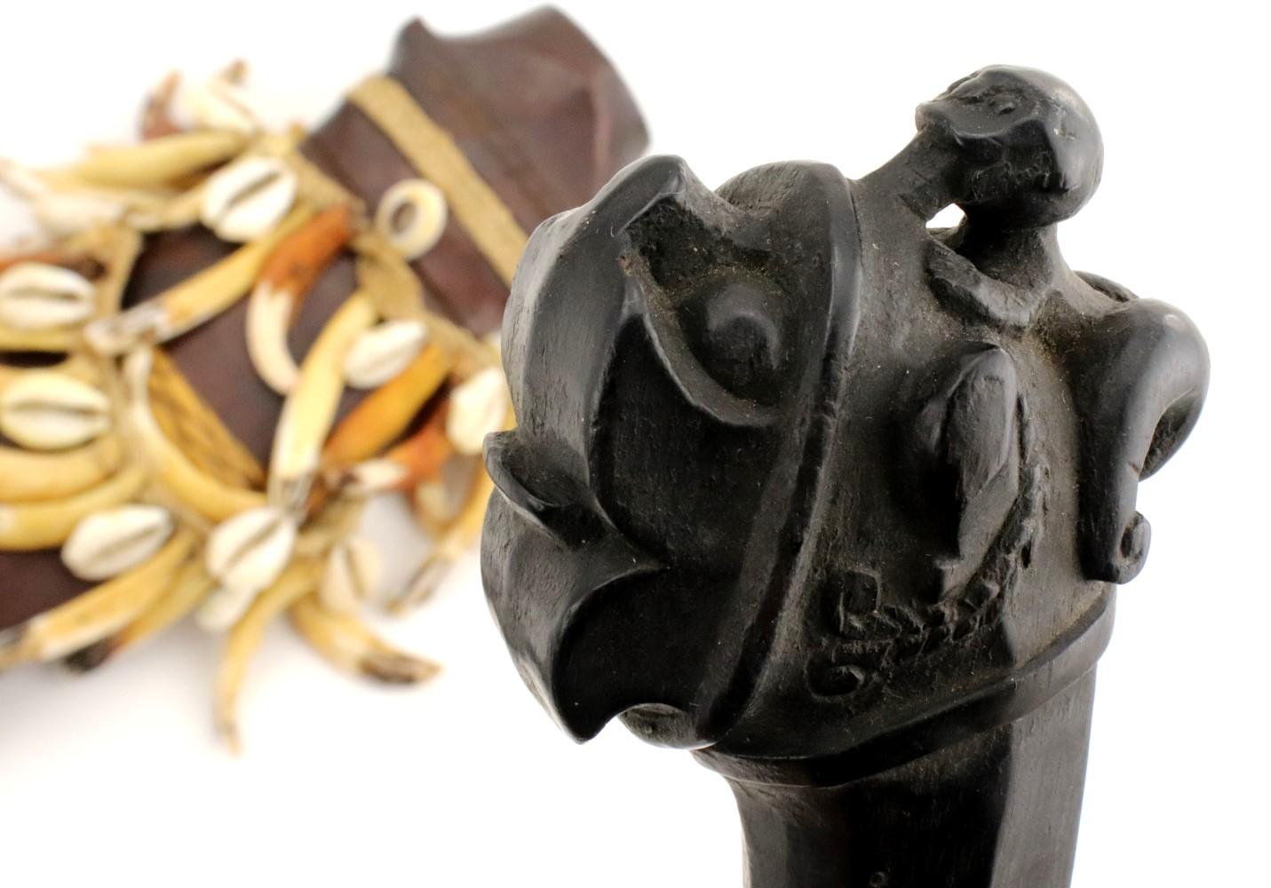 Rare 19th - early 20th C. Indonesian Nias BALATO Sword (telugu, balatu sebua) ~ Animal Teeth & Shell