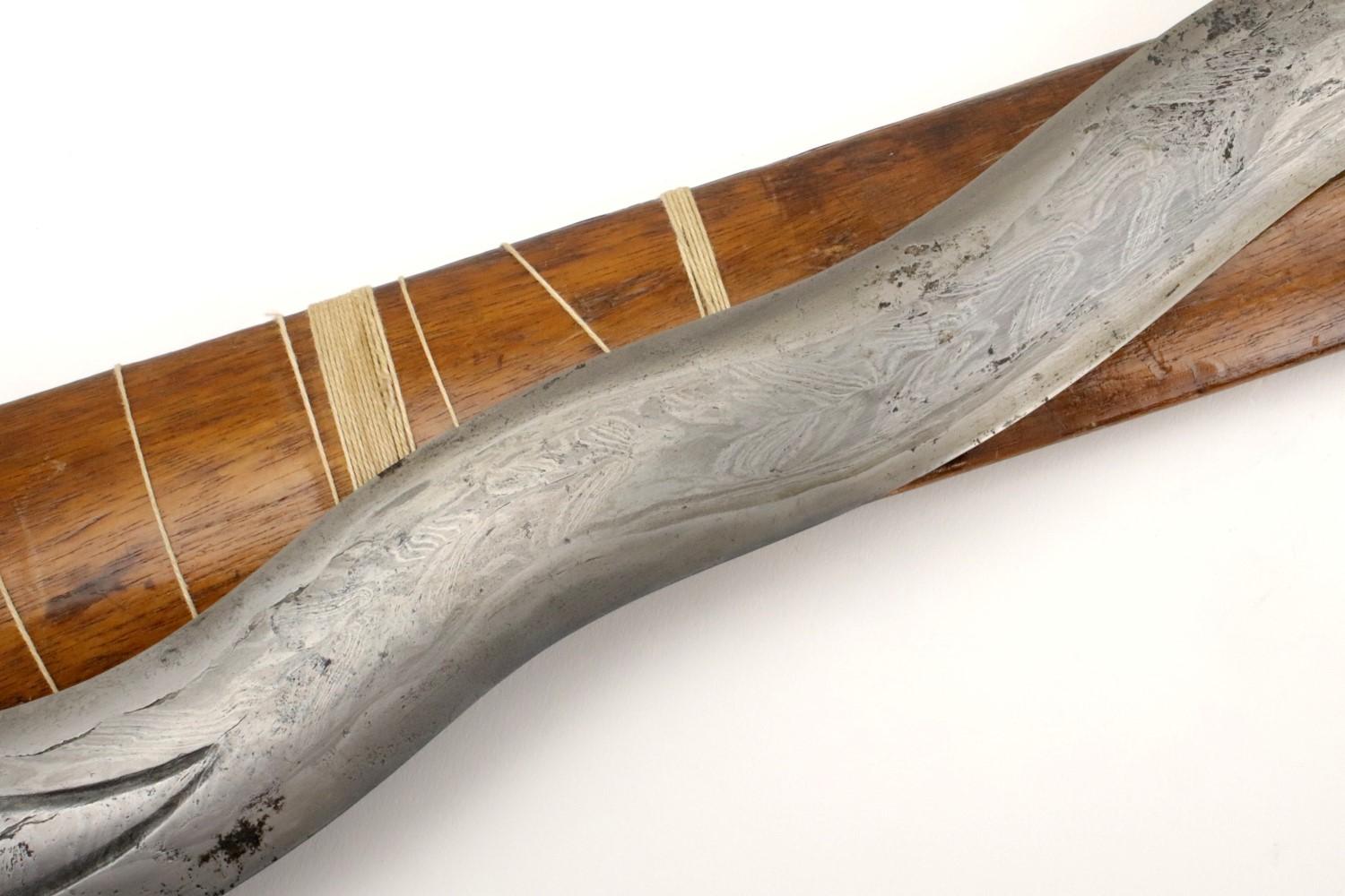 Rare 18th - early 19th C. Archaic Twistcore Damascus Philippine Moro KRIS Sword.