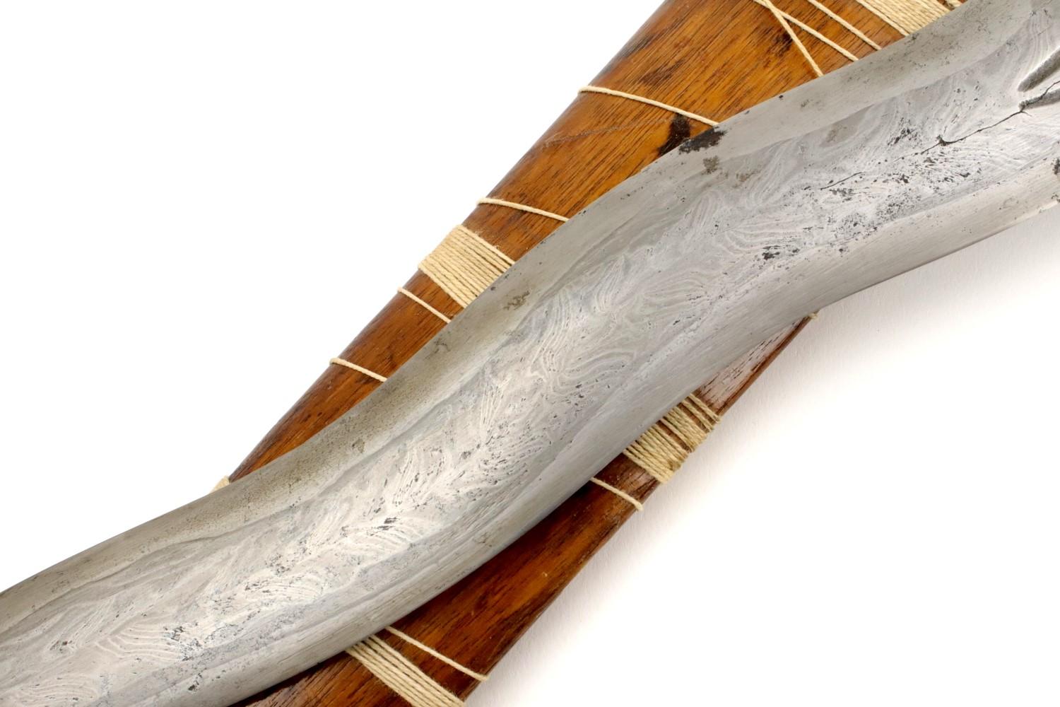 Rare 18th - early 19th C. Archaic Twistcore Damascus Philippine Moro KRIS Sword.