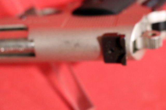 COLT COMBAT COMMANDER SERIES 45 SEMI AUTO PISTOL