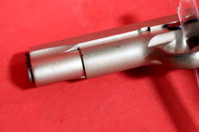 COLT COMBAT COMMANDER SERIES 45 SEMI AUTO PISTOL