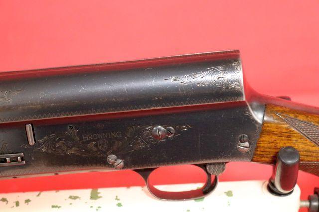 BROWNING A5 12 GAUGE SEMI AUTO SHOTGUN