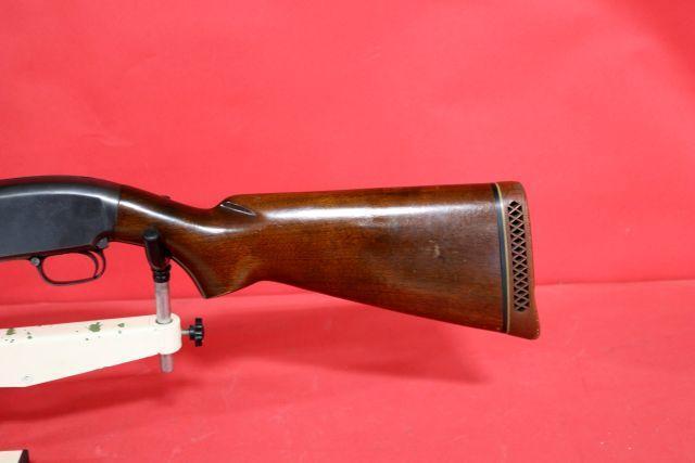 WINCHESTER MODEL 12 SHOTGUN