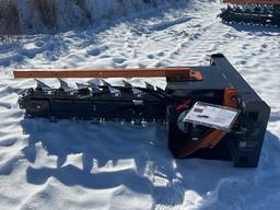 QUICK TACH TRENCHER