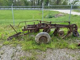 3 BOTTOM PLOW