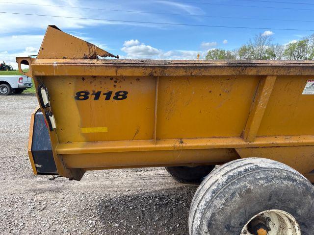 KUHN KNIGHT 8118 MANURE SPREADER