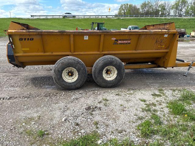 KUHN KNIGHT 8118 MANURE SPREADER