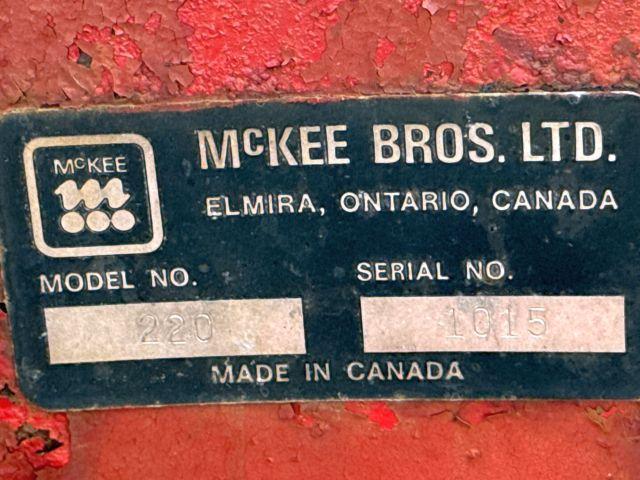 MCKEE 220 SNOW BLOWER