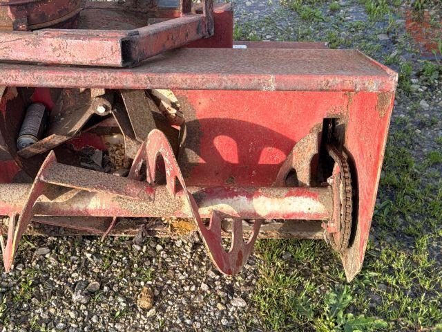 MCKEE 220 SNOW BLOWER