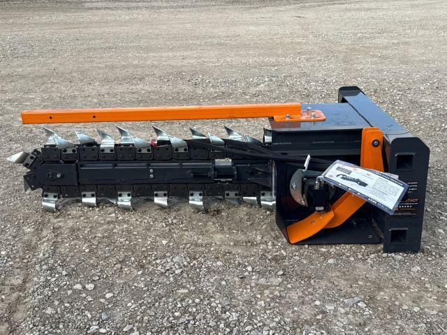 QUICK TACH TRENCHER