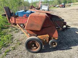 NEW HOLLAND BALER