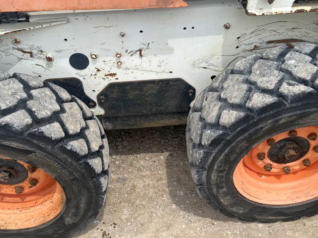 BOBCAT S185