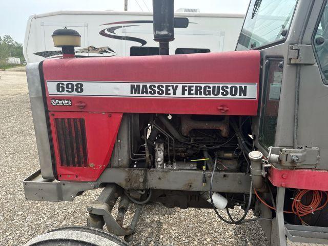 MASSEY FERGUSON 698