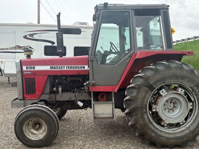 MASSEY FERGUSON 698