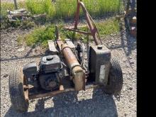 LOG SPLITTER AND LIFT BOOM