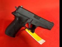 SIG SAUER P226 9mm