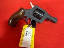 NEW ENGLAND R92 .22 Revolver