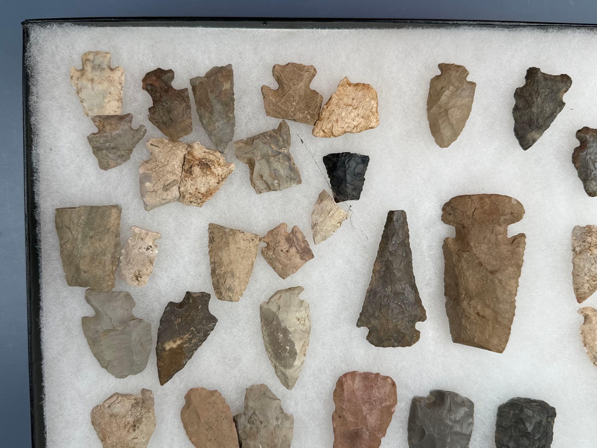 Large Lot of Central States/Midwestern Arrowheads, Some Broken, Many Whole, Longest is 3"