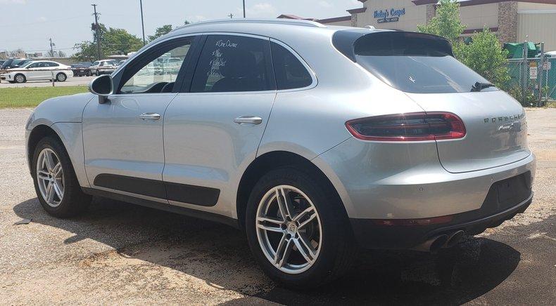 2015 Porsche Macan S