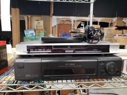 VHS AND DVD PLAYERS WITH REMOTES