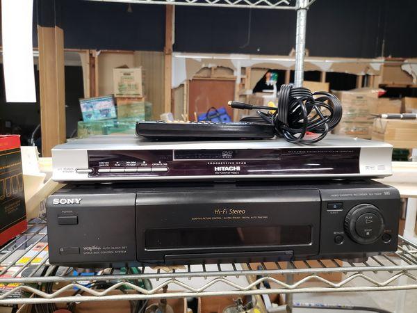 VHS AND DVD PLAYERS WITH REMOTES