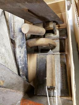 BOX OF 14 CONCRETE TOOLS
