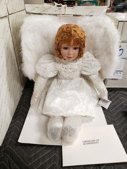 NEW JCS COLLECTION PORCELAINE DOLL WITH COA "CLAIRE" BY JOANNE C. SCHNEIDER