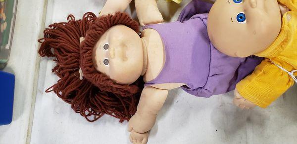 4 CABBAGE PATCH DOLLS