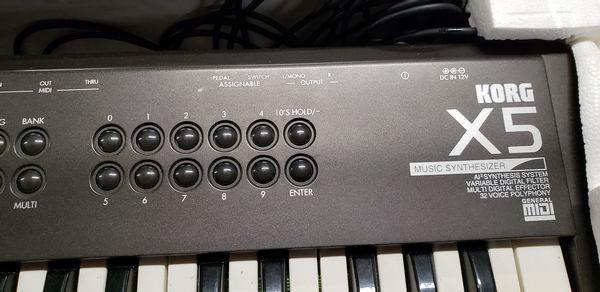 KORG X5 MUSIC SYNTHESIZER KEYBOARD