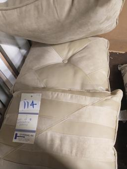 LOT OF THROW PILLOWS