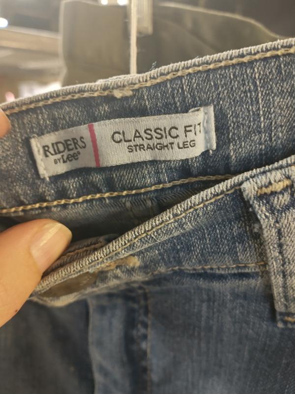 2 PAIRS OF WOMENS JEANS SIZE 14