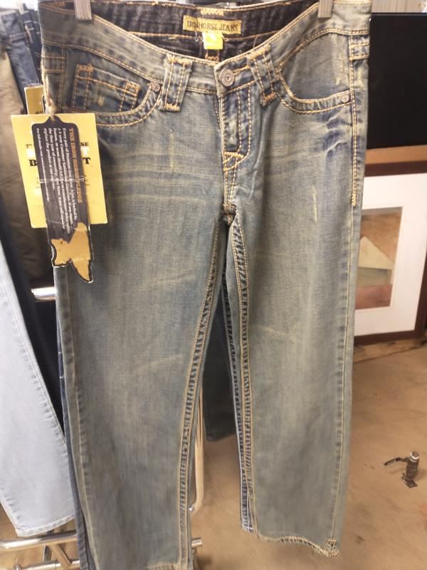 5 PAIRS OF WOMENS JEANS SIZE 4