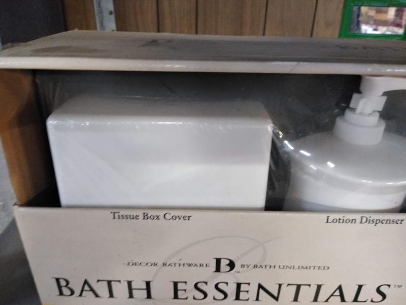 4PC BATHROOM SET