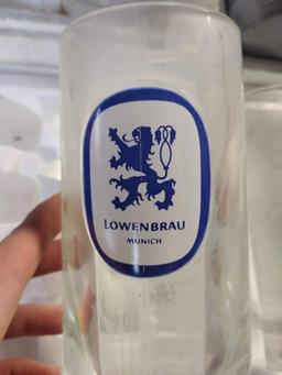 SET OF LOWENBRAU MUNICH MUGS