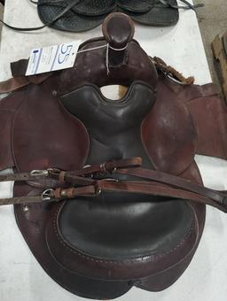 SWEET HOME TEXAS HORSE SADDLE - This item is local pick up or freight ship only