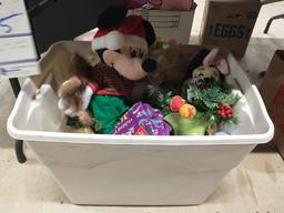 LOT OF DÉCOR WITH TOTE