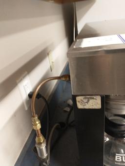 BUNN VLPF SERIES INLINE COFFEE BRWER WITH 2 LOWER WARMERS