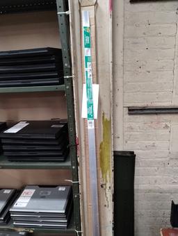 BOX OF CARPET GRIPPERS 1-1/3" X 72"