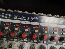 SOUNDCRAFT RW5692SM150999 PROFESSIONAL AUDIO MIXER IN PORTABLE STORAGE CASE